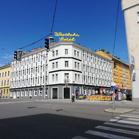 Hotel Westbahn Wiedeń Zewnętrze zdjęcie