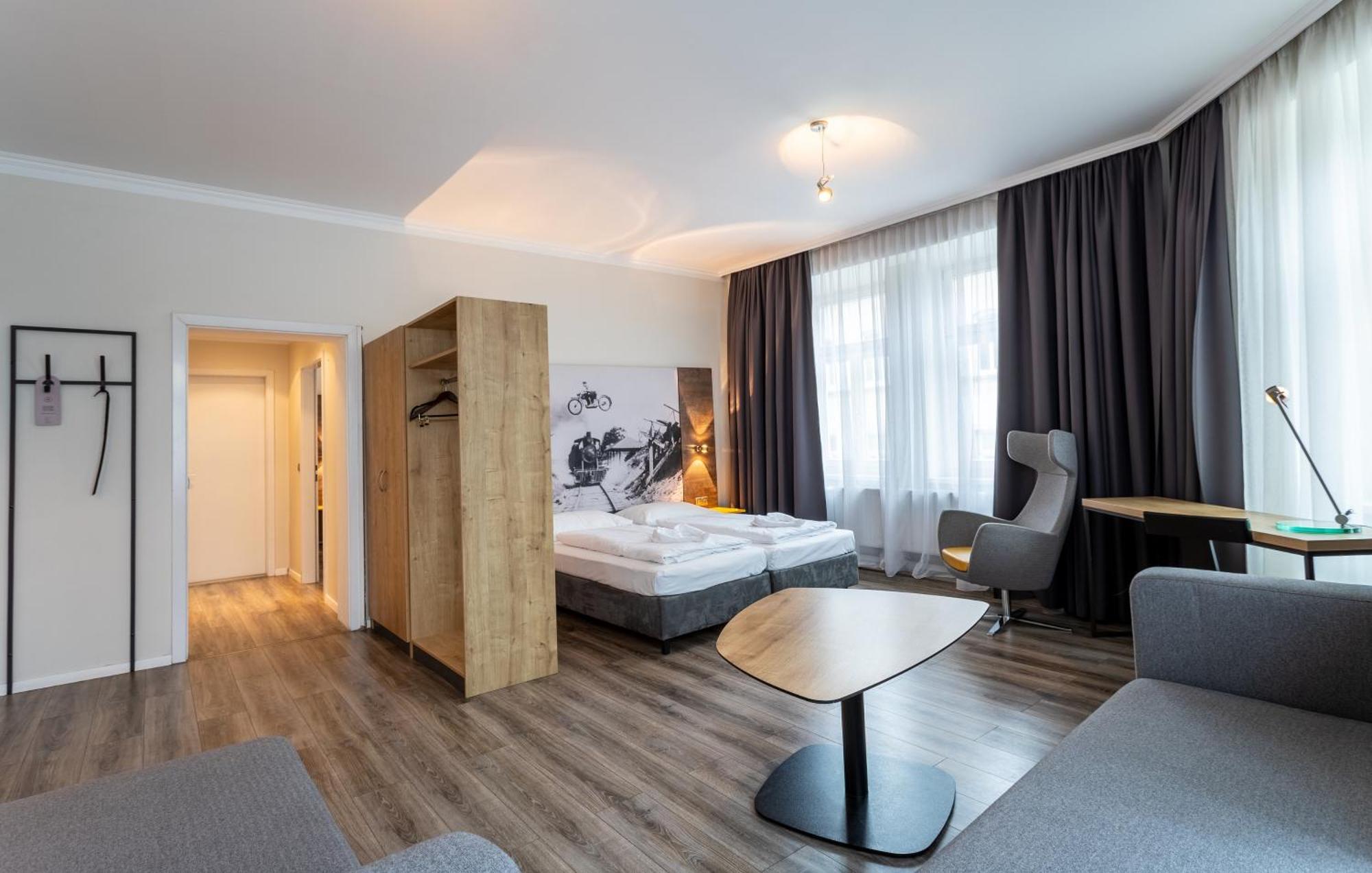 Hotel Westbahn Wiedeń Zewnętrze zdjęcie